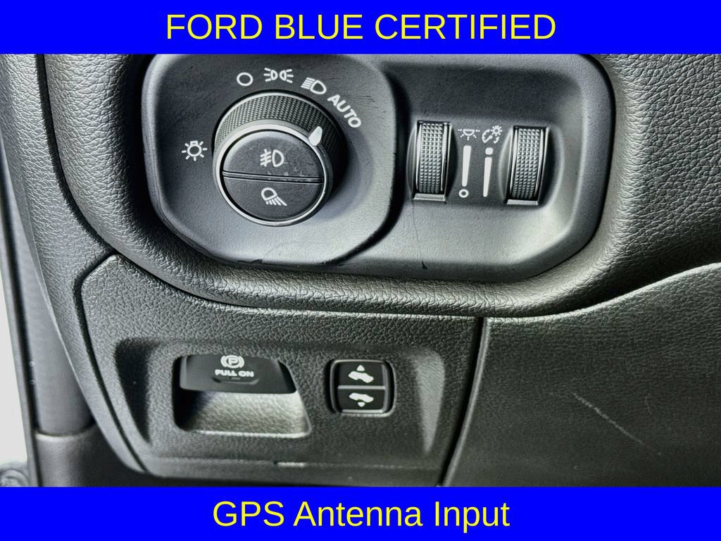Used 2025 RAM 1500 Big Horn AWD/4WD image 13