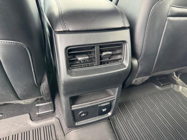 Certified 2023 Ford Edge SEL w/ Convenience Package AWD/4WD image 17
