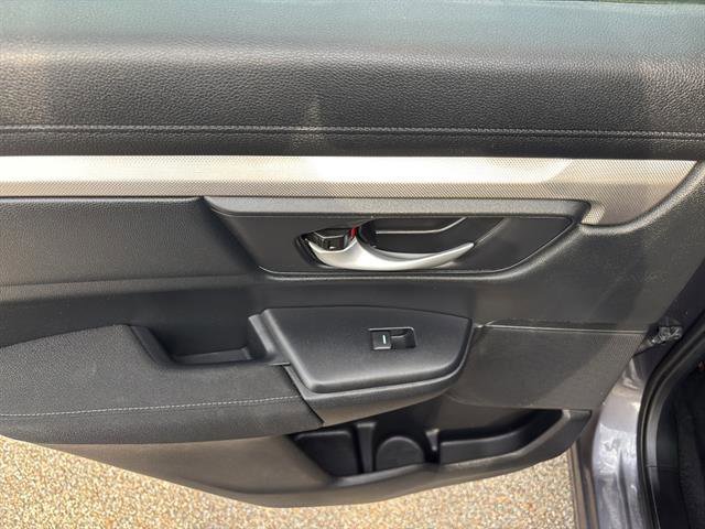 Used 2018 Honda CR-V LX image 17