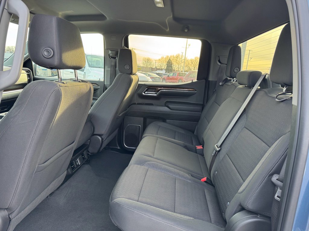 Used 2024 GMC Sierra 1500 SLE image 21