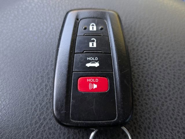 Used 2024 Toyota Camry SE w/ Convenience Package image 26