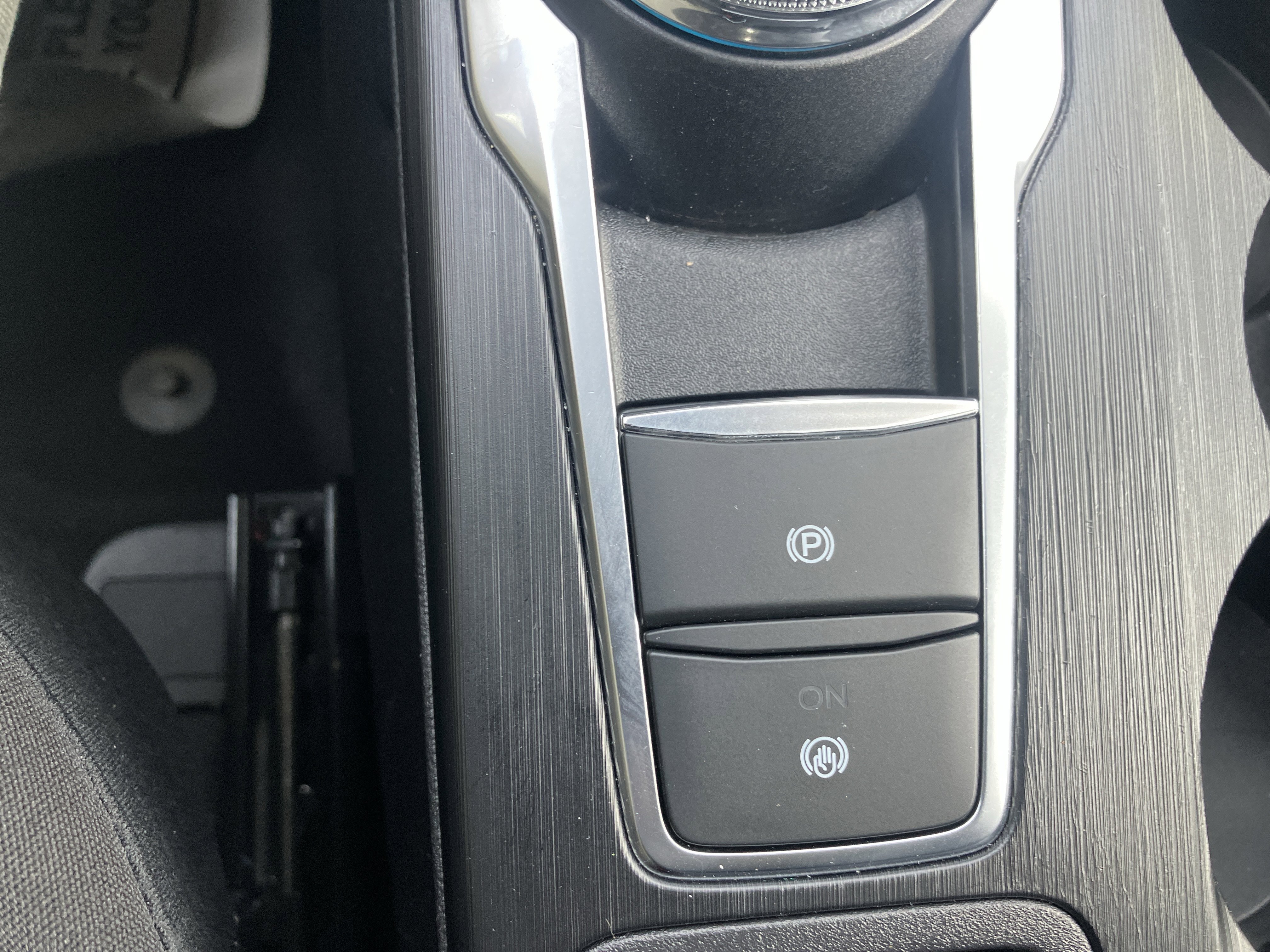 Certified 2024 Ford Escape Active w/ Tech Pack #1 image 32