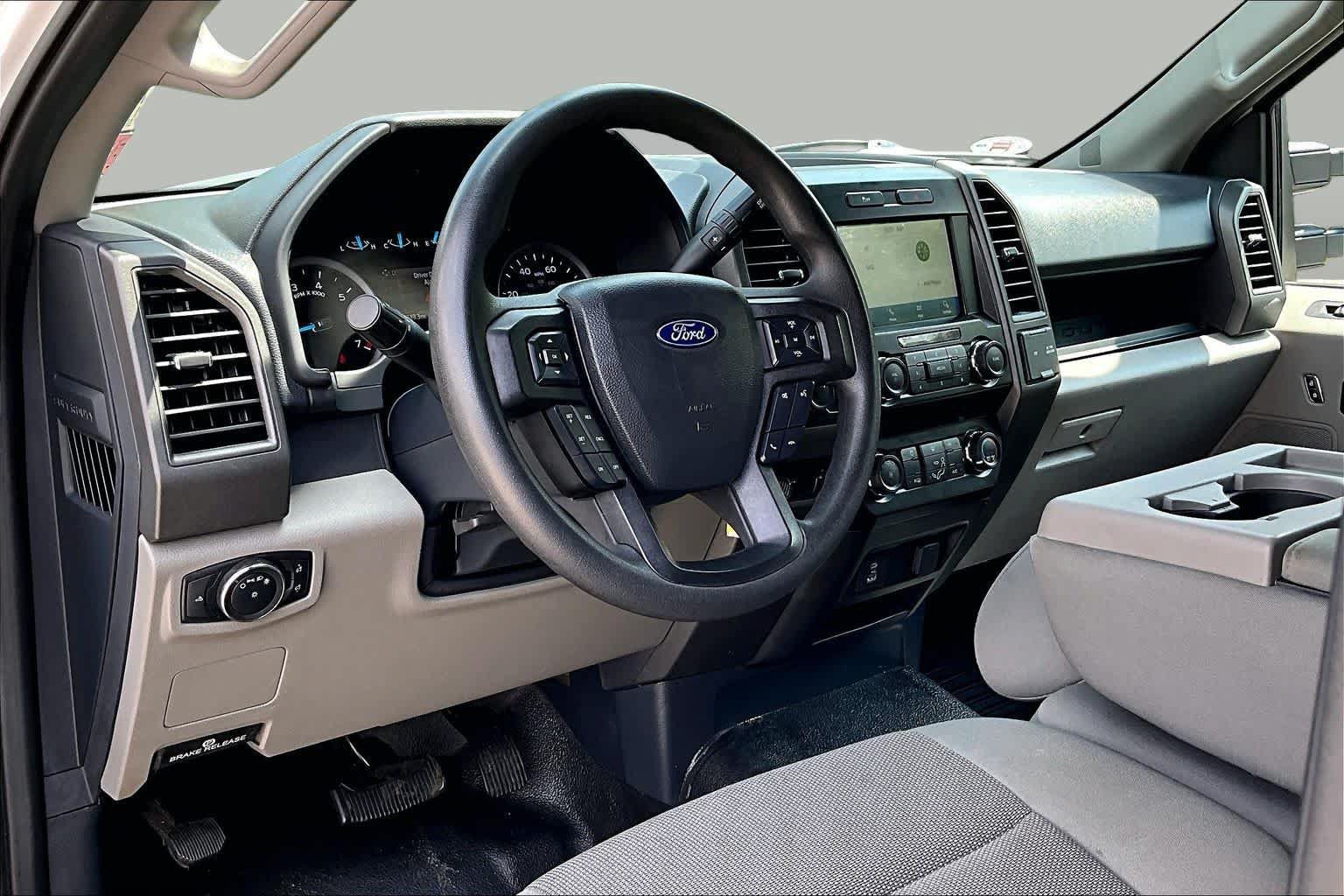 Certified 2022 Ford F250 XL w/ Power Equipment Group AWD/4WD image 17