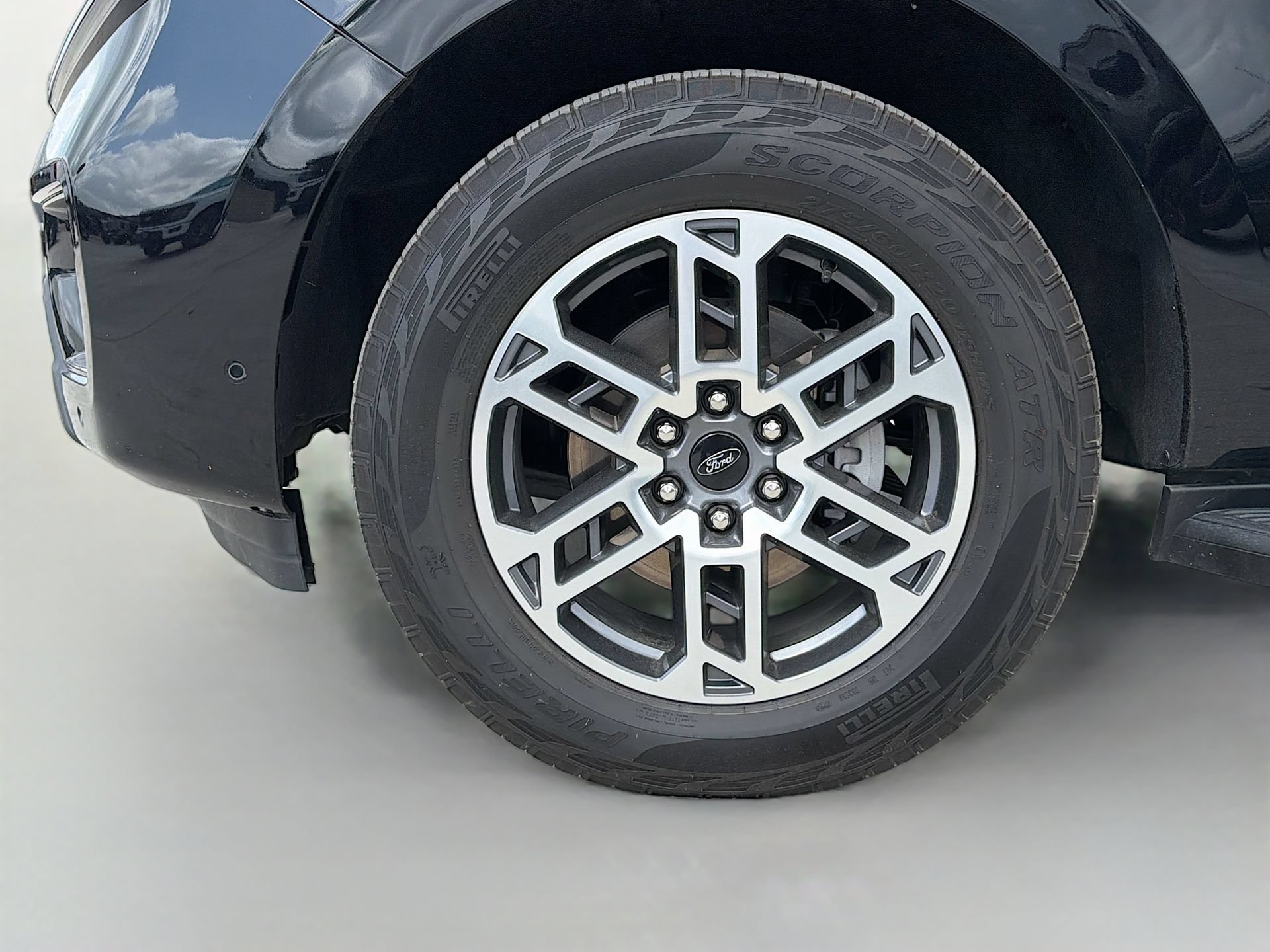 Certified 2025 Ford Expedition Max Active AWD/4WD image 39