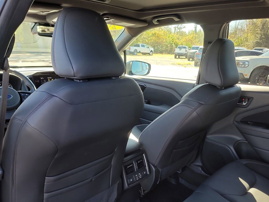 Used 2025 Subaru Forester Touring image 11