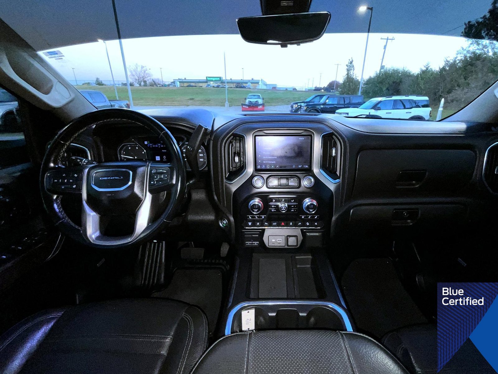 Used 2023 GMC Sierra 2500 Denali w/ Denali Black Diamond Edition AWD/4WD image 14