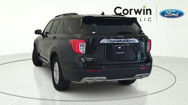 Certified 2023 Ford Explorer XLT w/ Equipment Group 202A AWD/4WD image 4