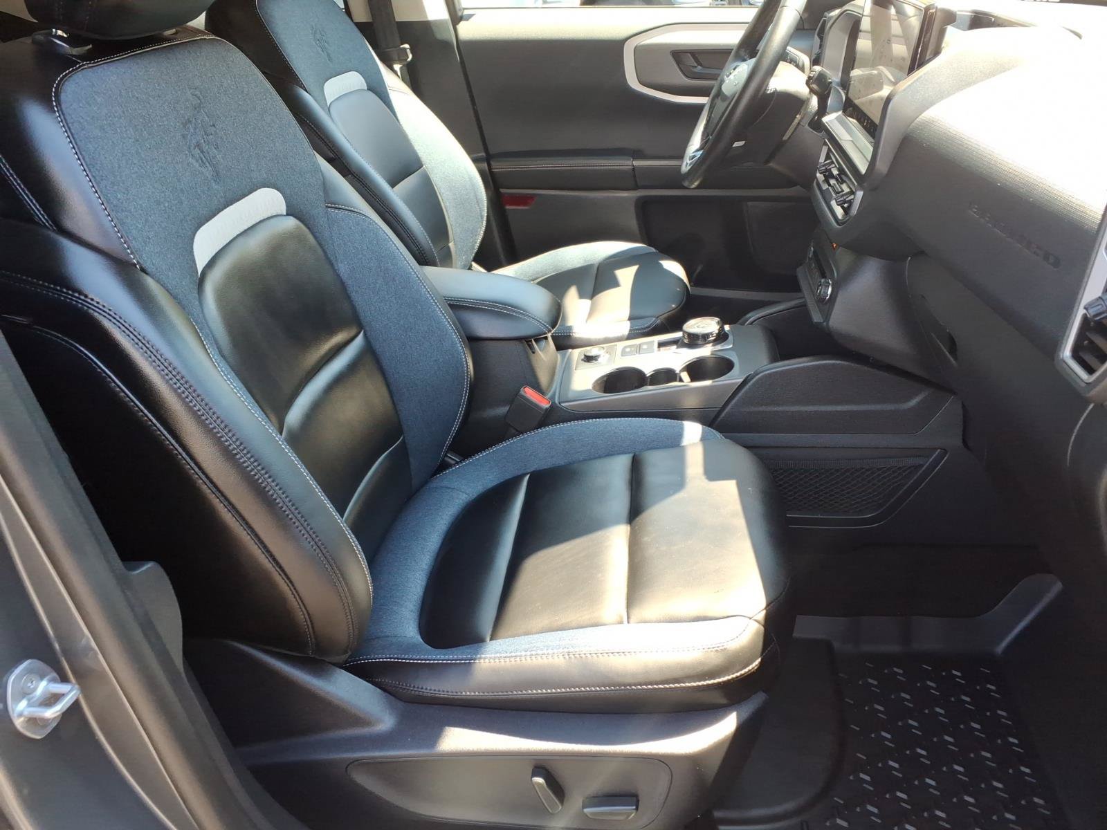 Certified 2025 Ford Bronco Sport Outer Banks w/ Outer Banks Tech Package+ AWD/4WD image 22