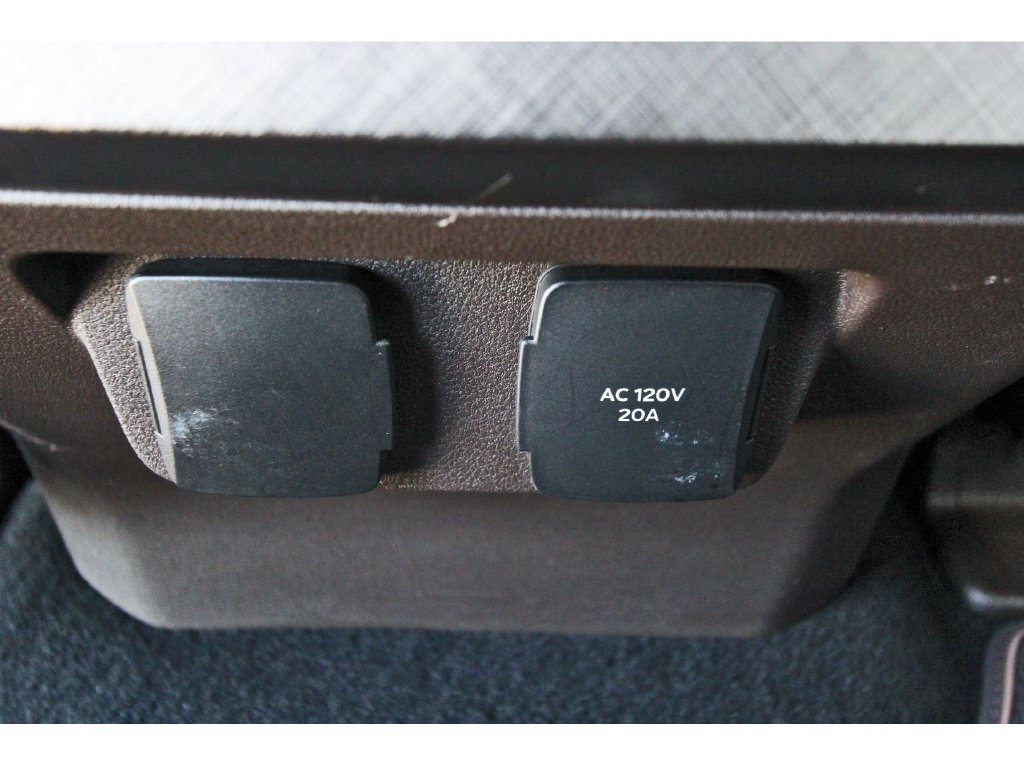 Certified 2024 Ford F250 King Ranch AWD/4WD image 14
