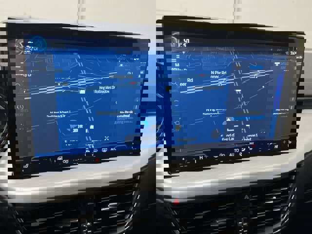 Certified 2024 Ford Escape Platinum image 13