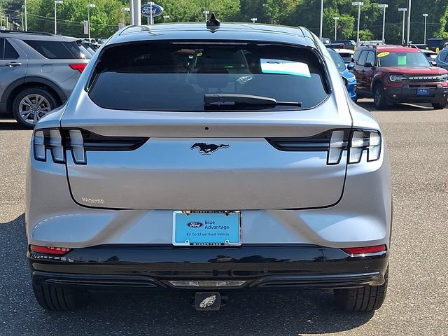 Certified 2022 Ford Mustang Mach-E Premium AWD/4WD image 5