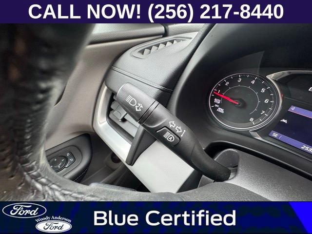 Used 2022 GMC Terrain SLT image 25