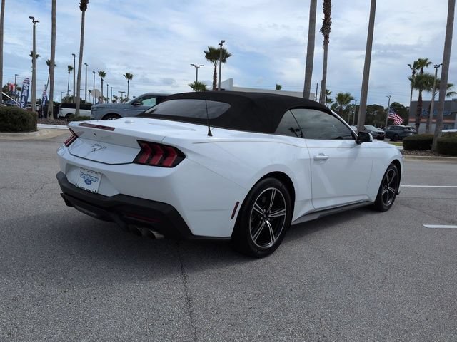 Certified 2024 Ford Mustang Convertible RWD image 4