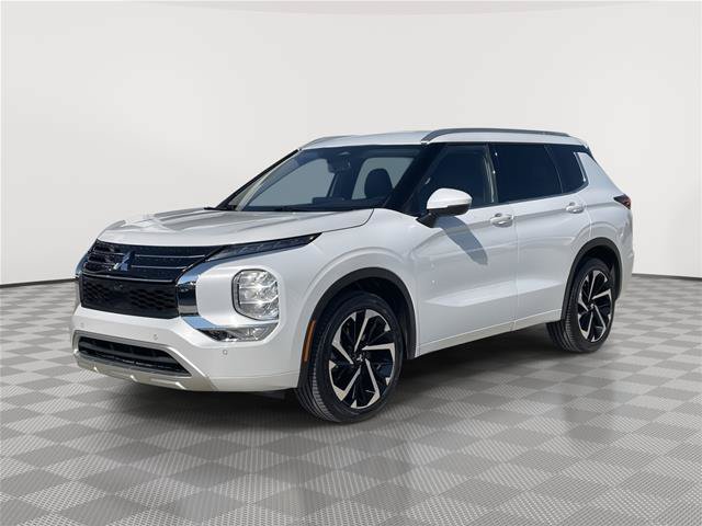 Used 2023 Mitsubishi Outlander SEL