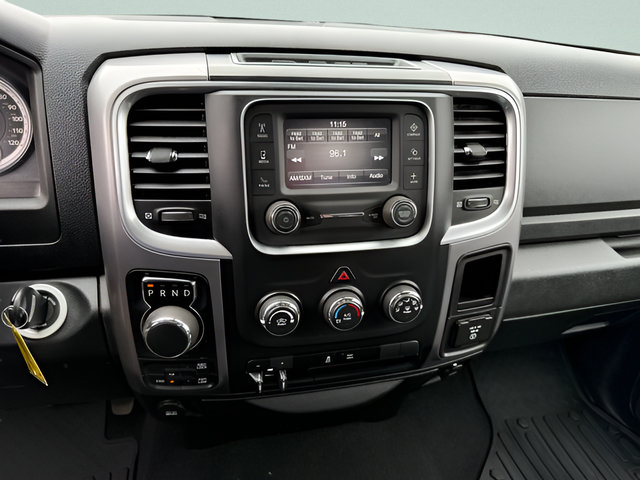 Used 2023 RAM 1500 Classic SLT w/ Protection Group AWD/4WD image 7
