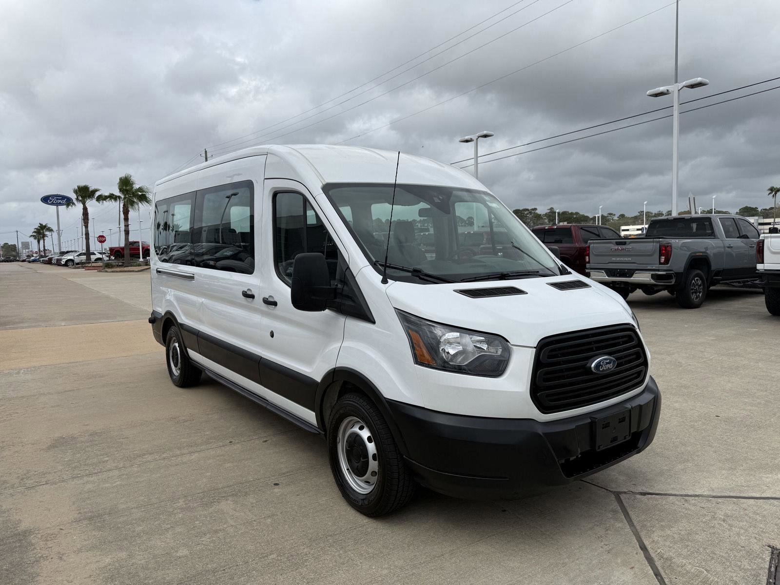 Certified 2019 Ford Transit 350 XL image 6