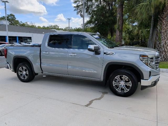 Used 2026 GMC Sierra 1500 SLT AWD/4WD image 3