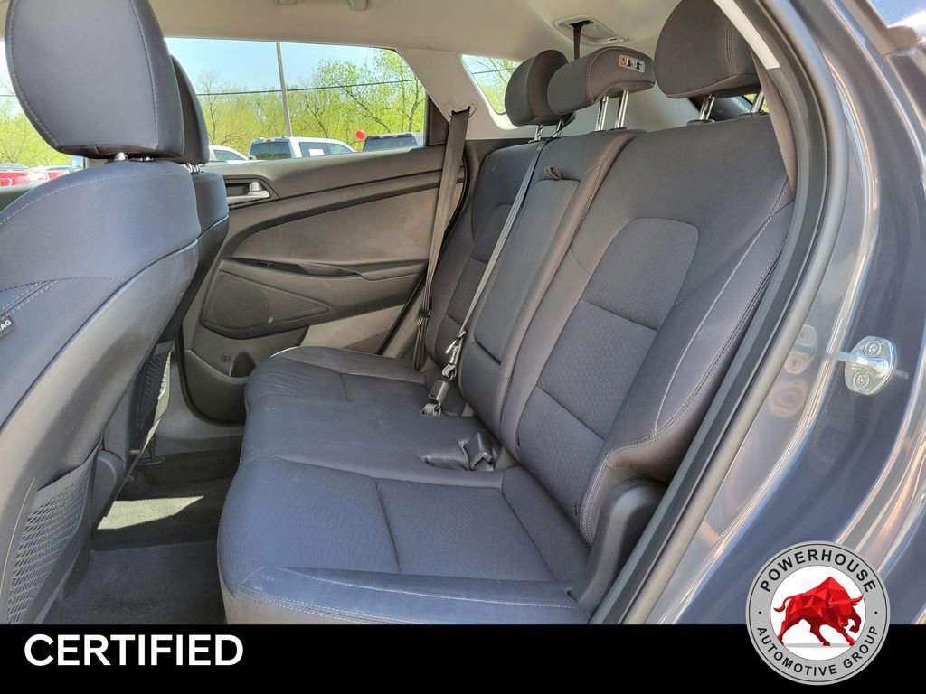 Used 2021 Hyundai Tucson SE w/ Cargo Package image 16