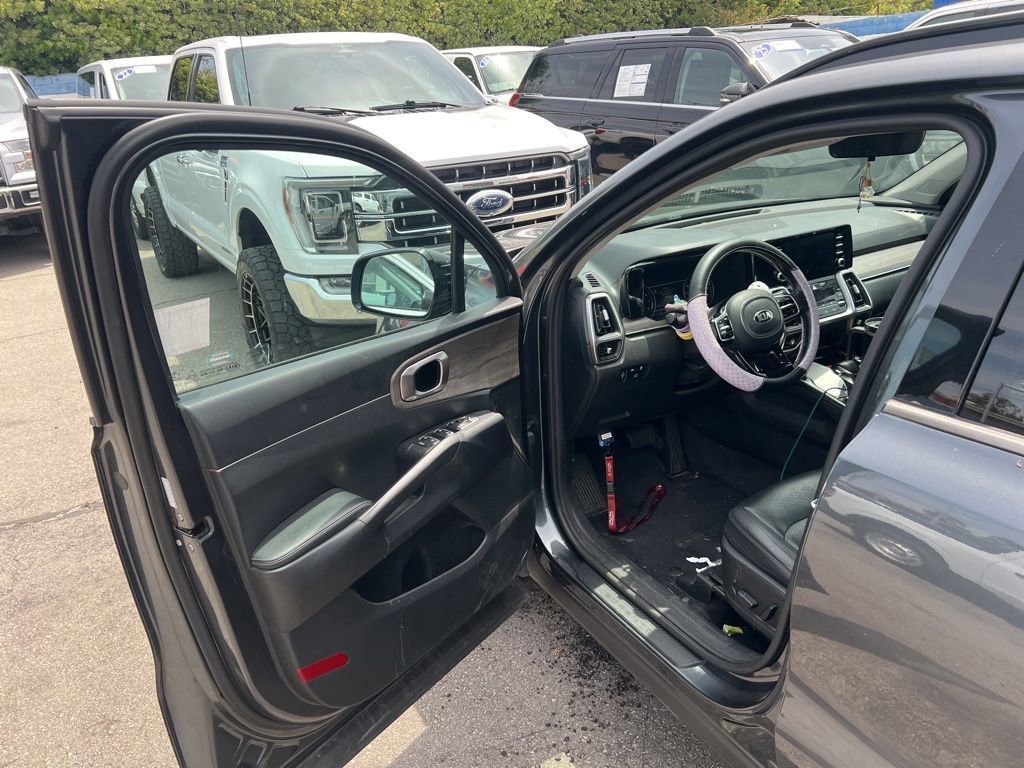 Used 2021 Kia Sorento EX w/ Panoramic Sunroof Package FWD image 36