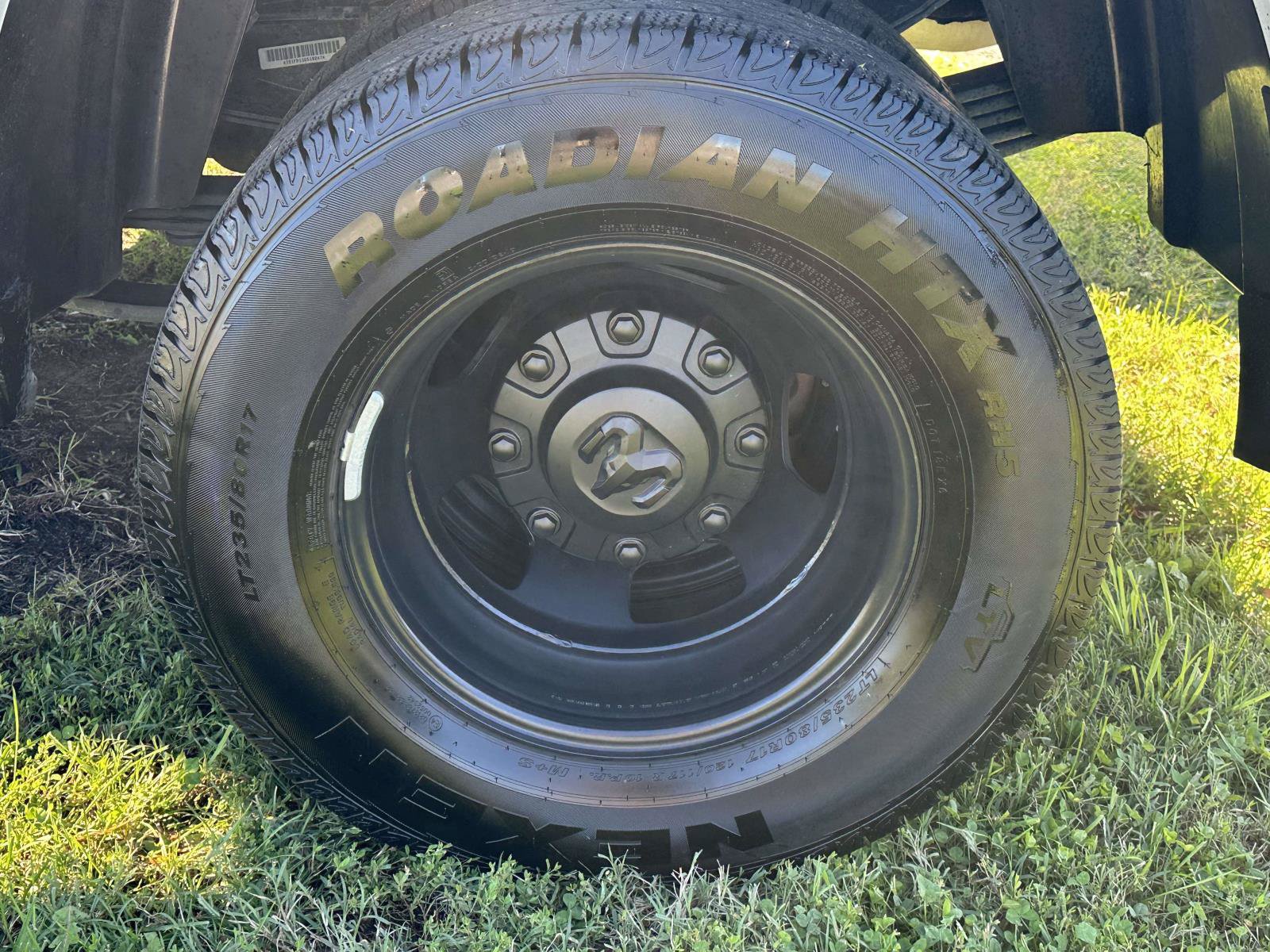 Used 2025 RAM 3500 Tradesman AWD/4WD image 31