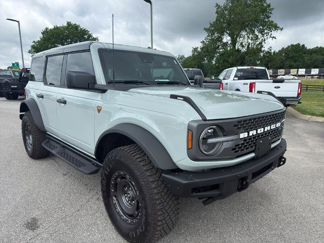 Certified 2024 Ford Bronco Badlands AWD/4WD image 3