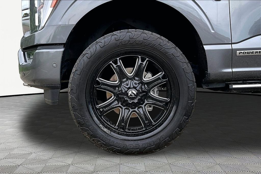 Certified 2023 Ford F150 Platinum w/ Equipment Group 701A High AWD/4WD image 9