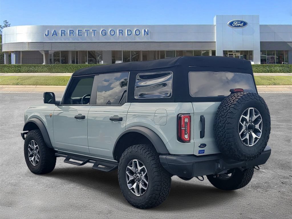Certified 2024 Ford Bronco Badlands AWD/4WD image 3