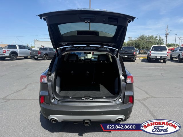 Certified 2020 Ford Escape Titanium w/ Titanium Premium Package 2.0 AWD/4WD image 9