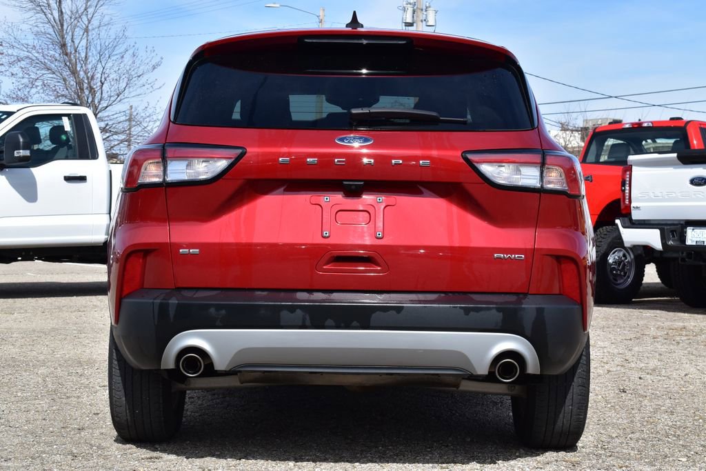 Certified 2022 Ford Escape SE w/ Convenience Package image 3