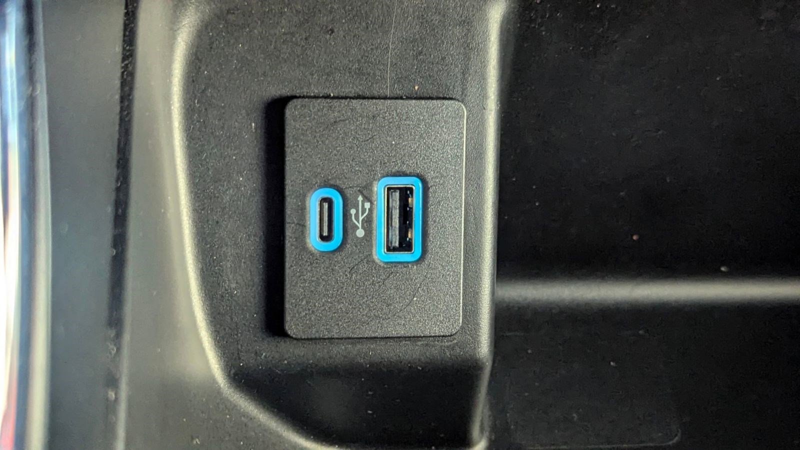 Certified 2023 Ford F150 XLT w/ Equipment Group 302A High image 28