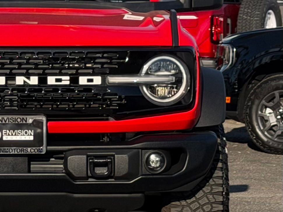 Certified 2023 Ford Bronco Wildtrak image 4