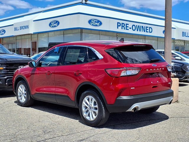 Certified 2021 Ford Escape SE w/ Convenience Package AWD/4WD image 2