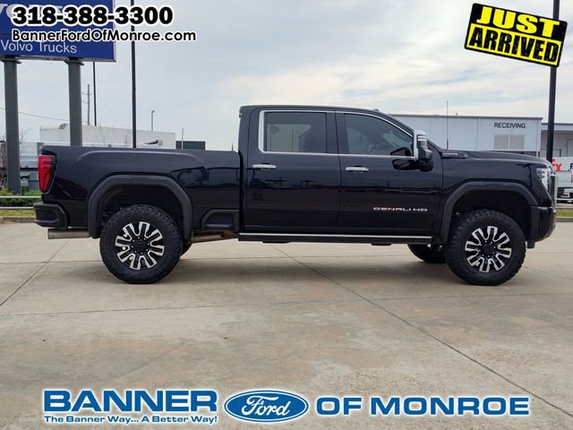 Used 2024 GMC Sierra 2500 Denali Ultimate w/ Max Trailering Package image 9