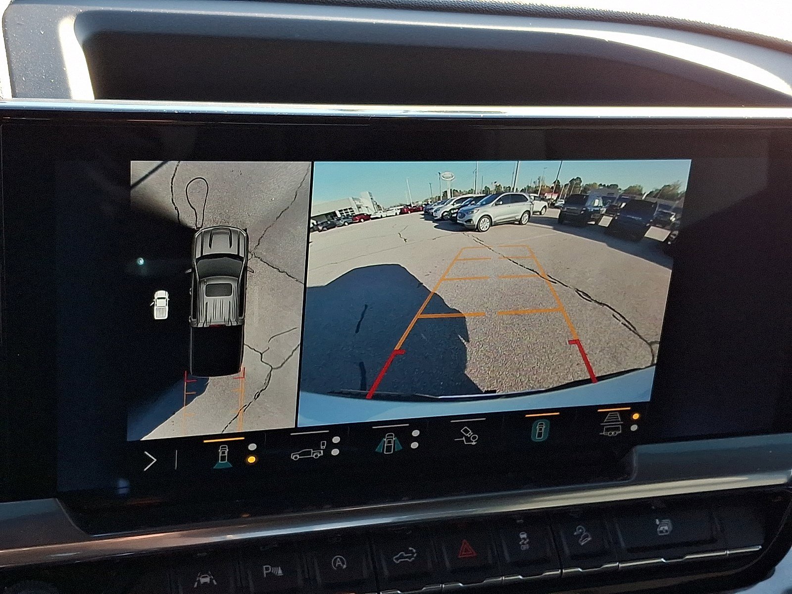 Used 2023 Chevrolet Silverado 1500 LTZ w/ Z71 Off-Road Package image 16