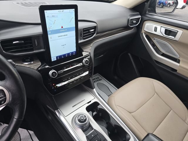 Certified 2023 Ford Explorer Limited w/ Limited Technology Package AWD/4WD image 35