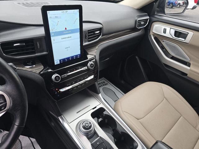 Certified 2023 Ford Explorer Limited w/ Limited Technology Package image 35