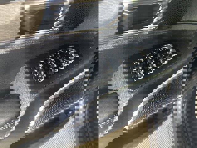 Used 2022 Kia Telluride EX w/ EX Premium Package image 12