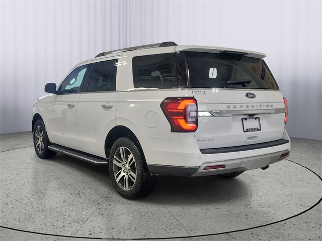 Certified 2022 Ford Expedition Limited image 2