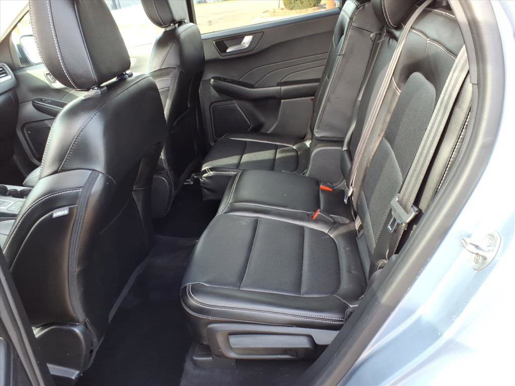 Certified 2022 Ford Escape SEL image 11