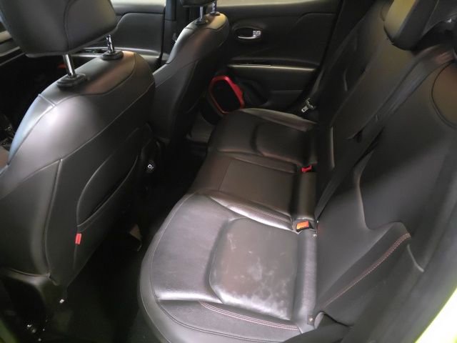 Used 2018 Jeep Renegade Trailhawk image 8