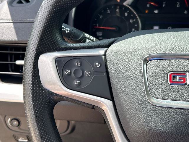 Used 2024 GMC Terrain SLE w/ Driver Convenience Package FWD image 25