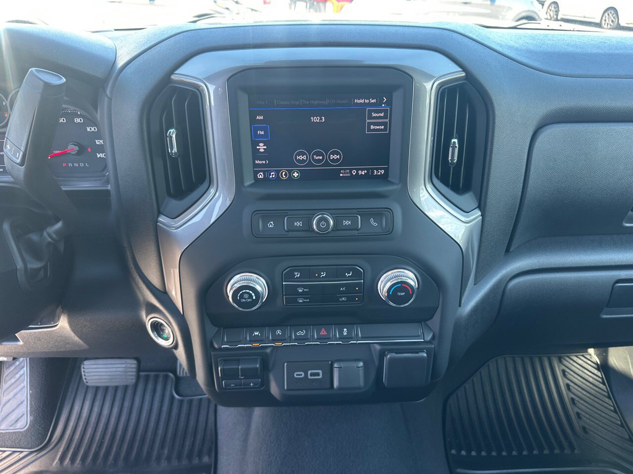Used 2024 GMC Sierra 1500 Pro w/ Graphite Edition AWD/4WD image 28