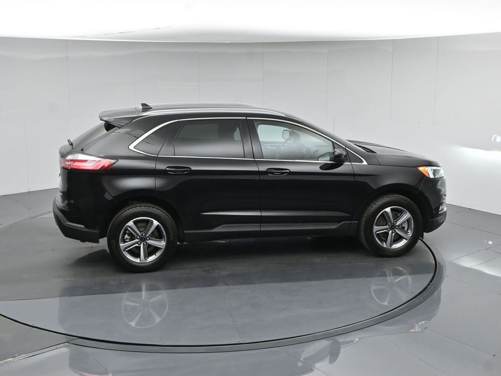 Certified 2024 Ford Edge SEL w/ Convenience Package AWD/4WD image 45