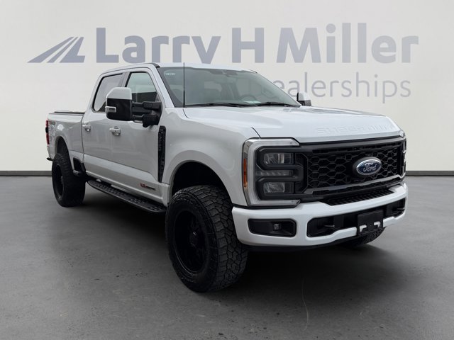 Certified 2023 Ford F350 Lariat w/ Tremor Off-Road Package AWD/4WD image 7