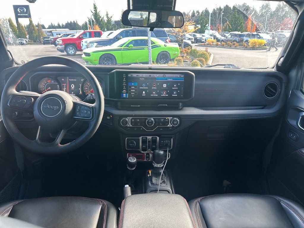 Used 2024 Jeep Wrangler Unlimited Rubicon w/ Convenience Group AWD/4WD image 6