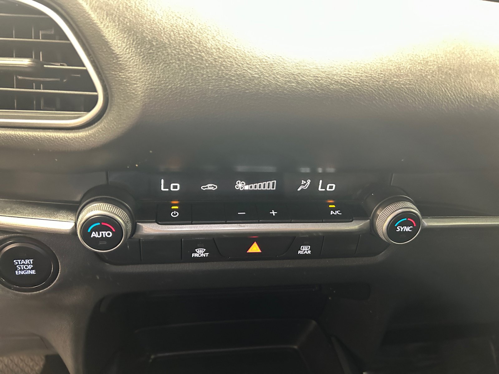 Used 2022 MAZDA CX-30 AWD 2.5 S w/ Select Package image 16