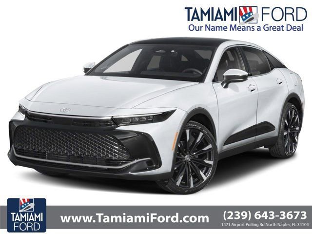 Used 2024 Toyota Crown Platinum image 2