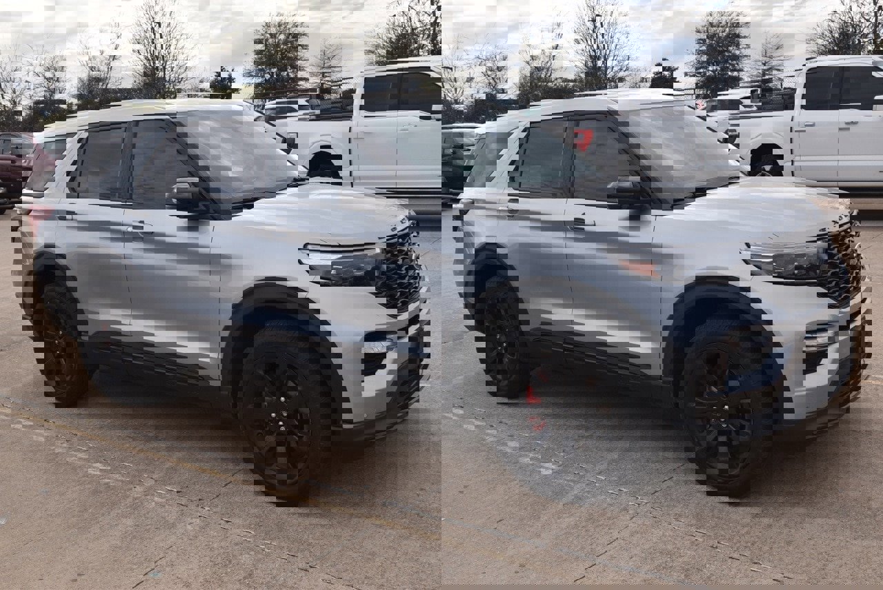 Certified 2022 Ford Explorer ST w/ Equipment Group 401A image 8