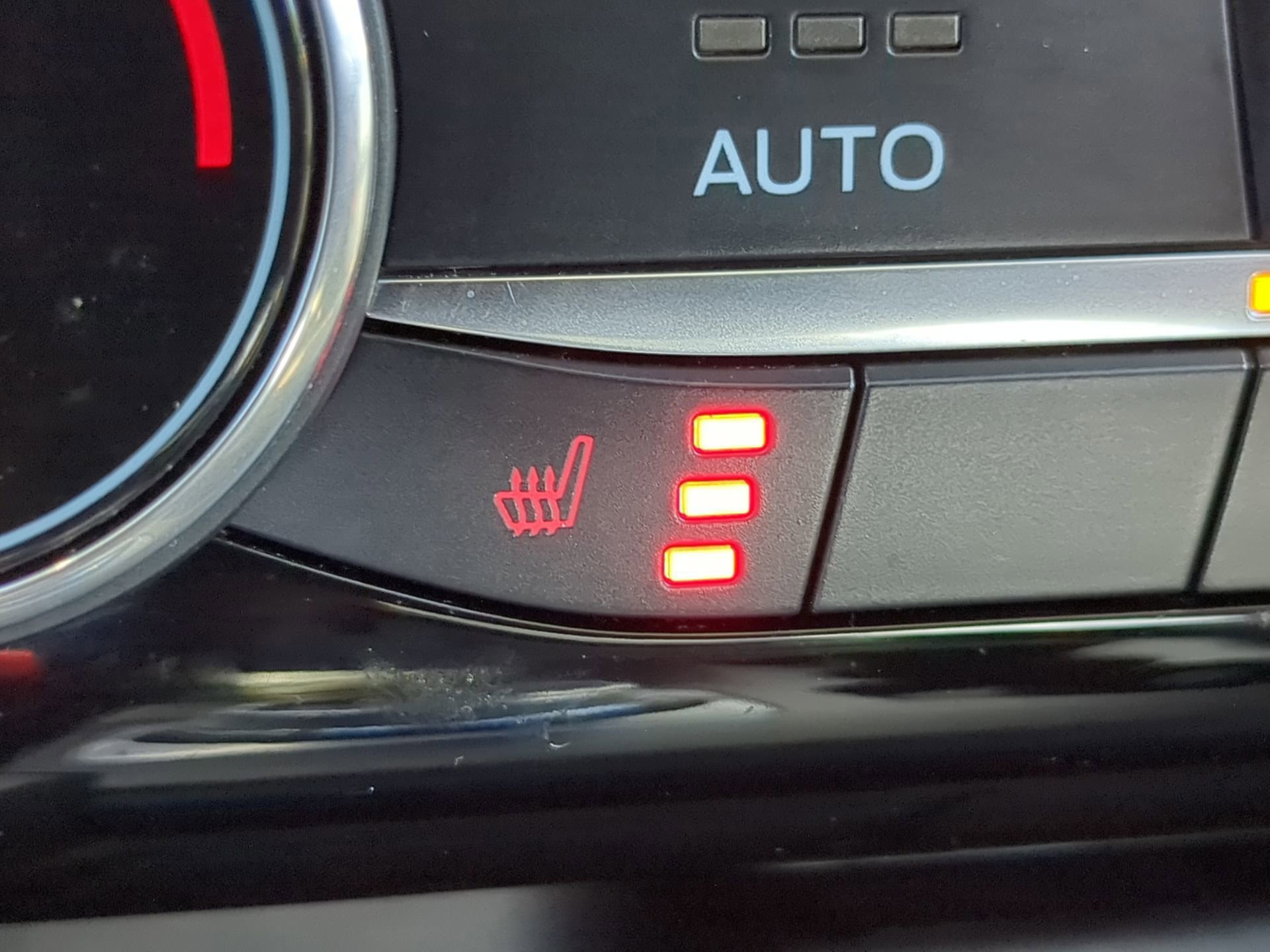 Certified 2022 Ford Escape Titanium w/ Titanium Elite Package image 56