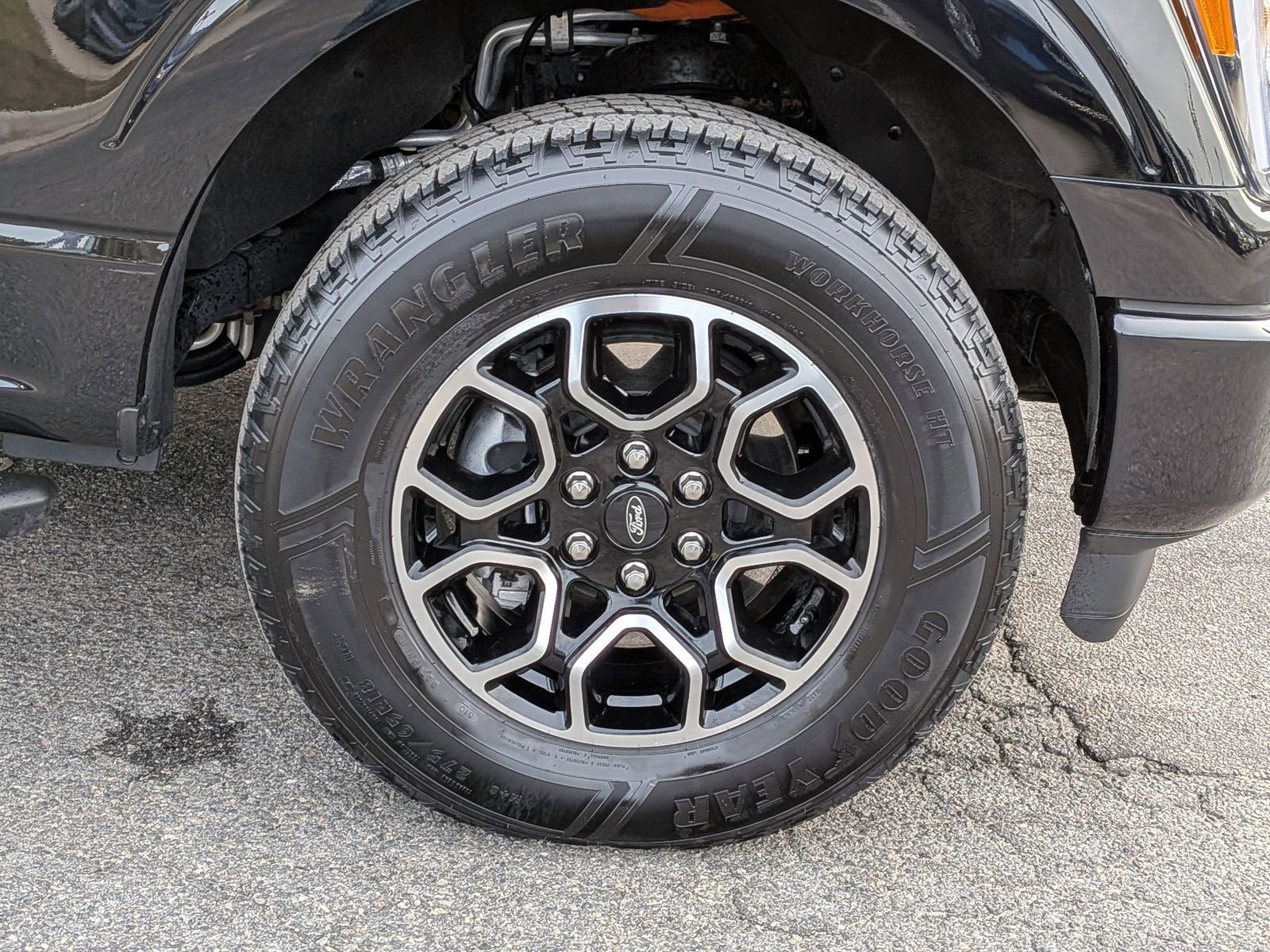 Certified 2023 Ford F150 XLT w/ Equipment Group 302A High image 12